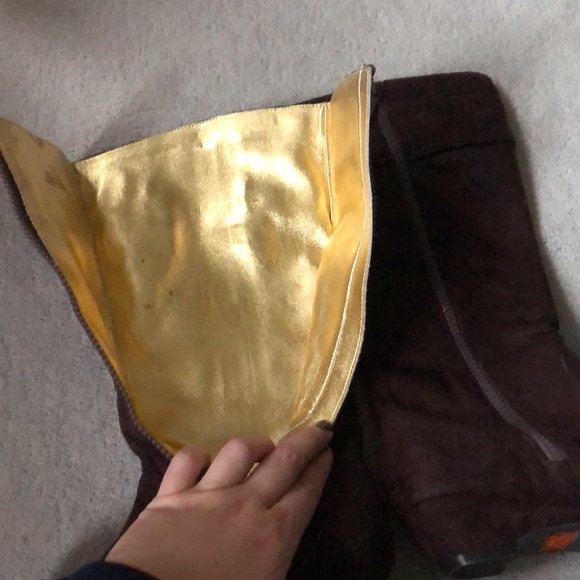 Michael Kors "suede" boots! - Picture 6 of 7